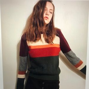 Long sleeved Knit Sweater